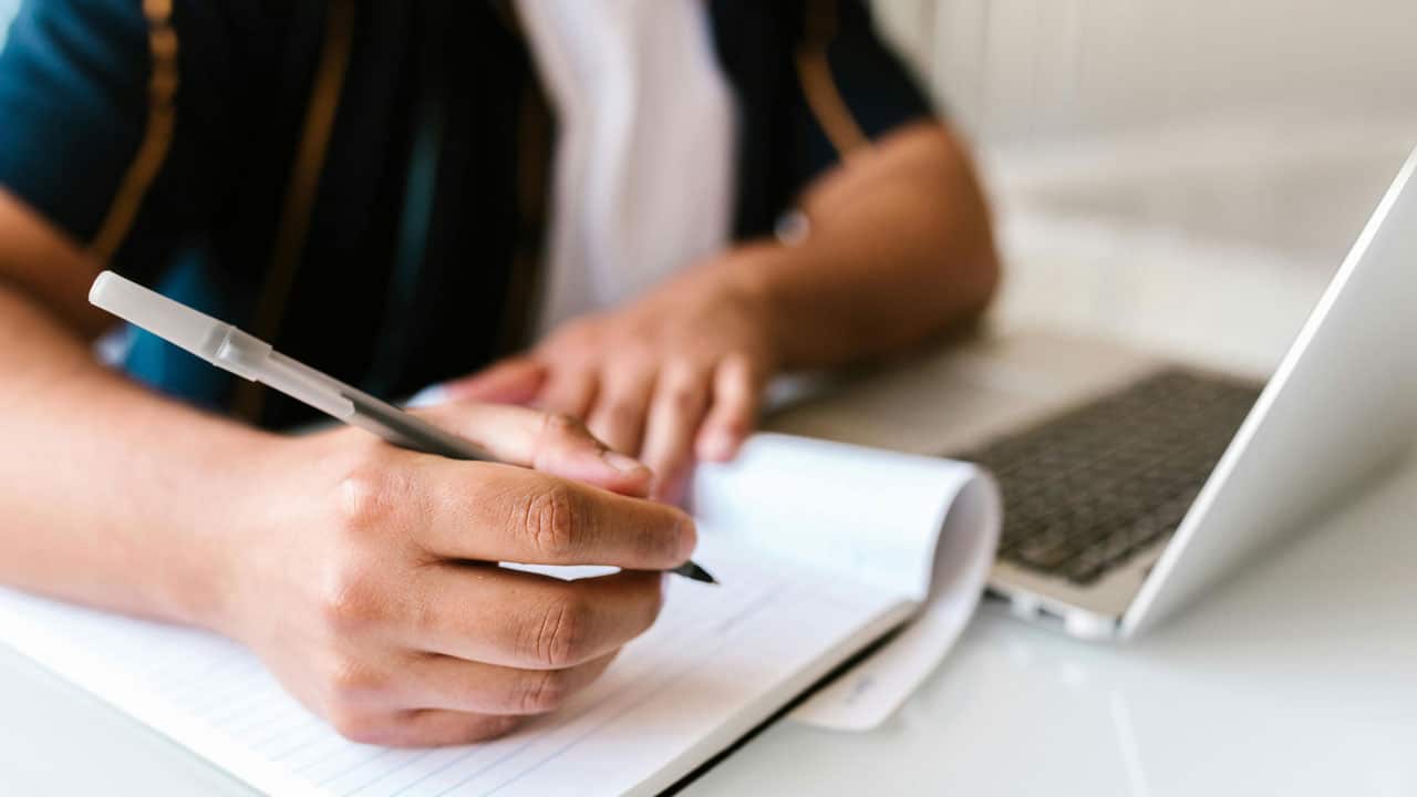 Almirante Brown: Abren inscripción a diplomaturas para el empleo
