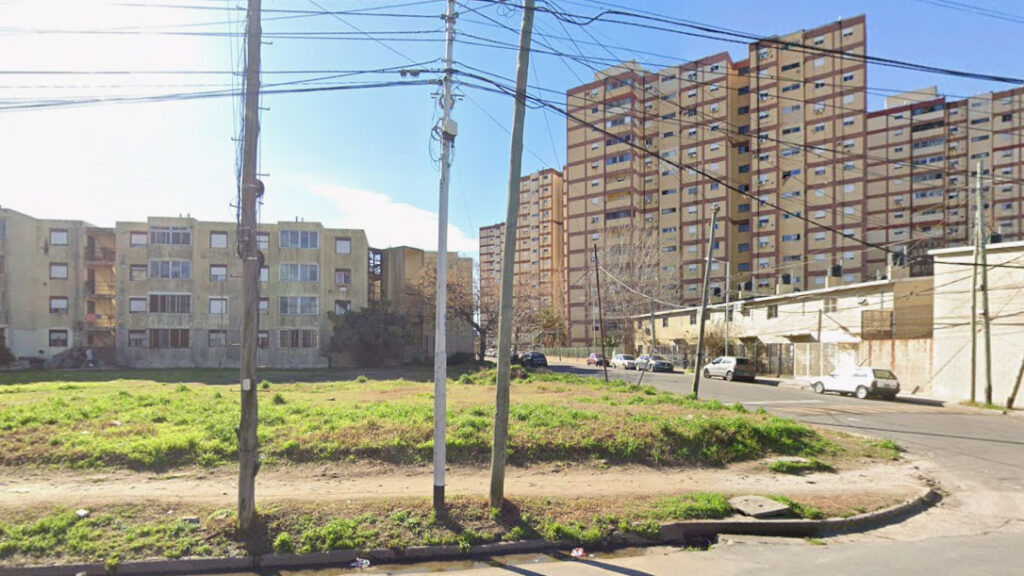 Avellaneda: Adolescentes roban camioneta y son detenidos