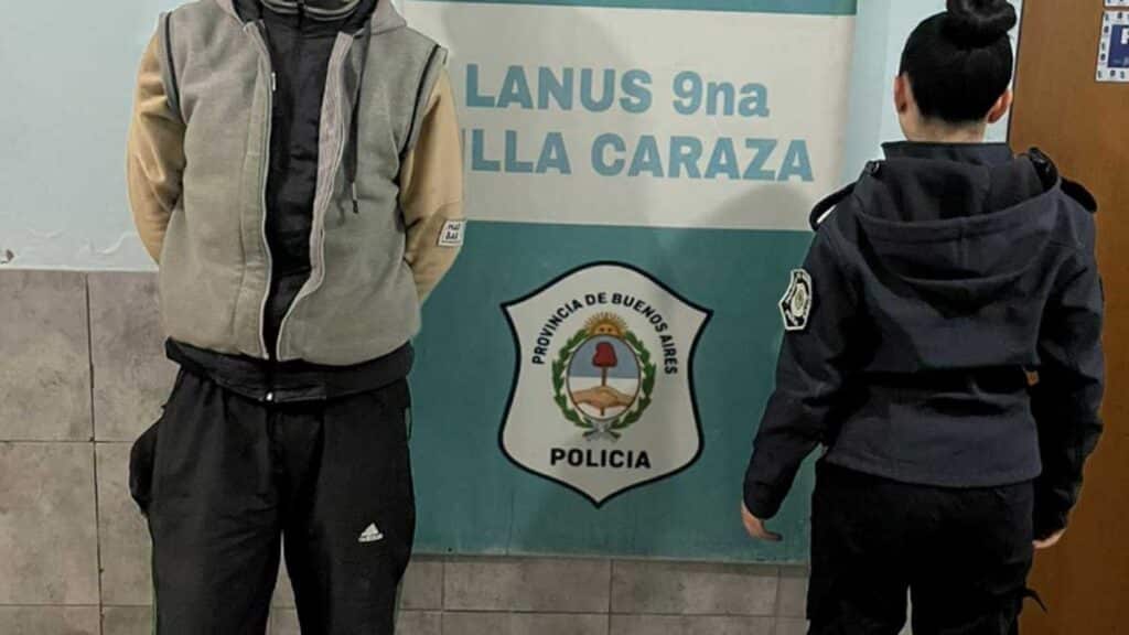 Detienen a ladrones por robar aire acondicionado en Lanús