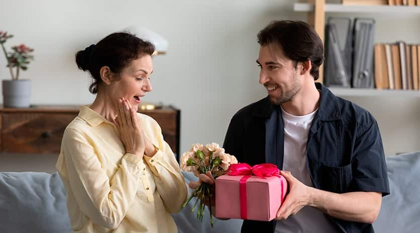 Día de la Madre: tecnología y bienestar lideran regalos
