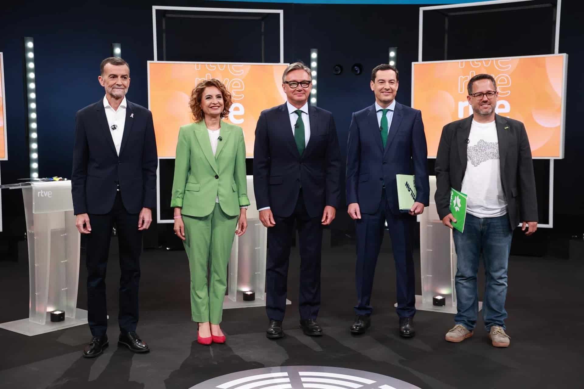 El PP ganaría las elecciones en Andalucía, según sondeos