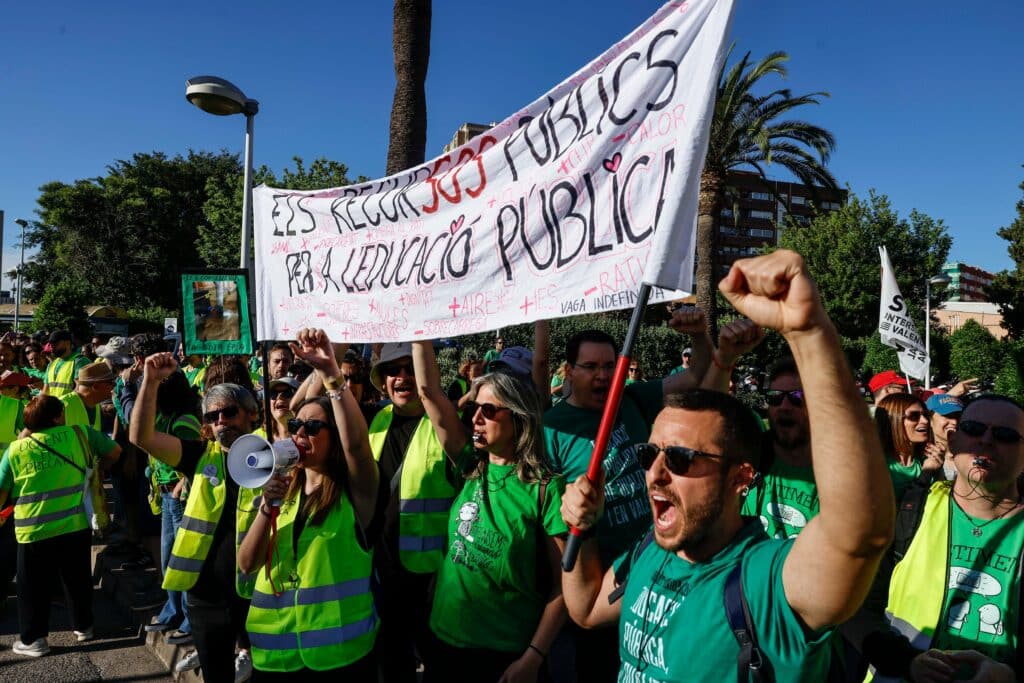 Fin inminente de huelga de profesores en Valencia