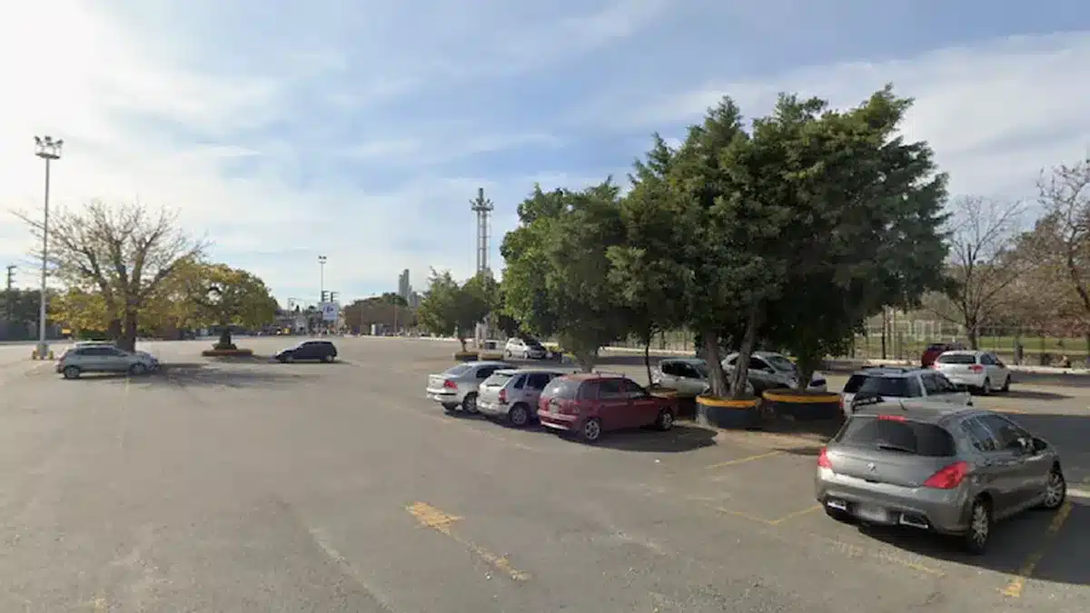 Hallan hombre muerto en Lomas