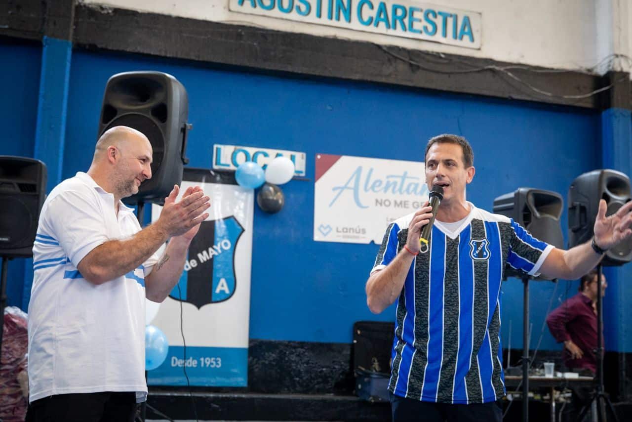 Julián Álvarez en festejo del Club 1° de Mayo