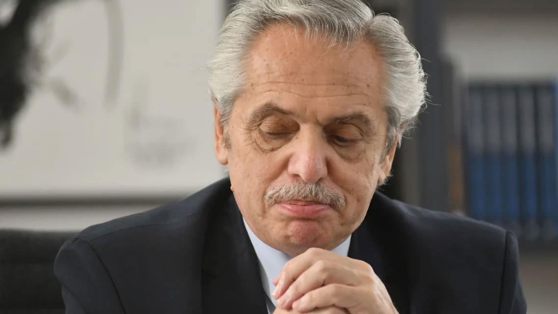 Justicia rechaza recurso de Alberto Fernández en causa de Yáñez