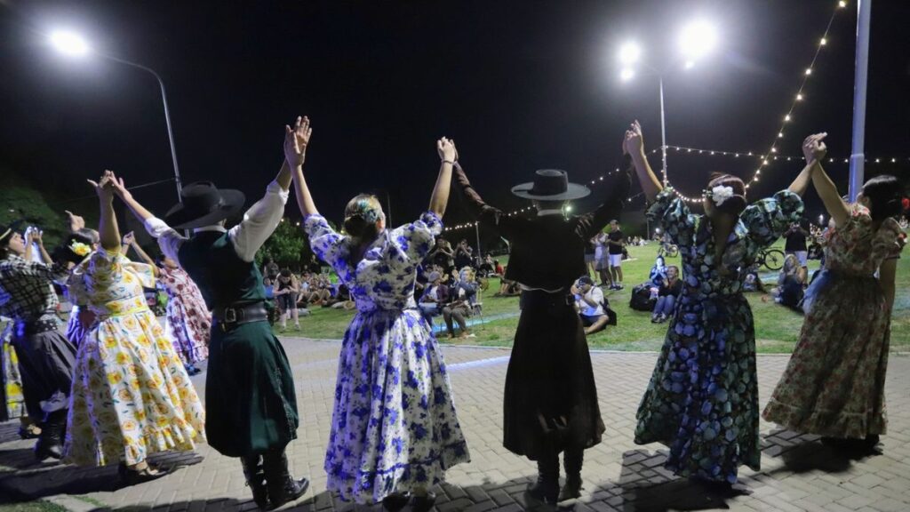 Lanús celebra el 25 de Mayo con shows musicales