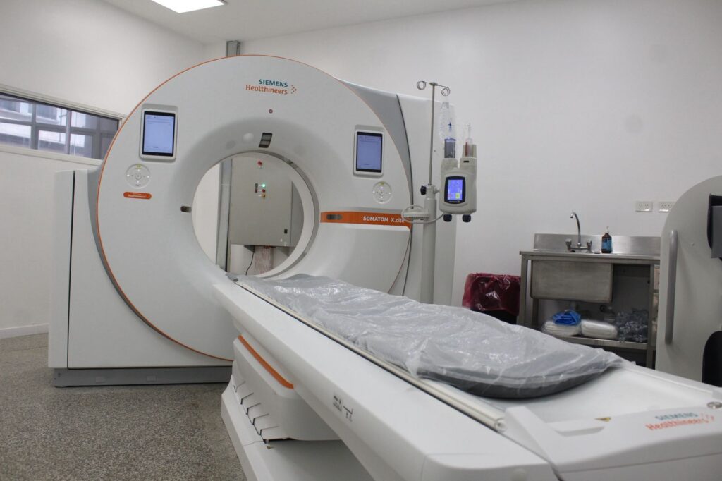Más tomógrafos para hospitales bonaerenses