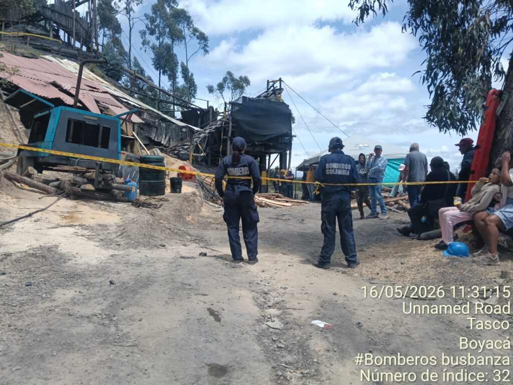 Mineros atrapados en Boyacá, Colombia, siguen con vida