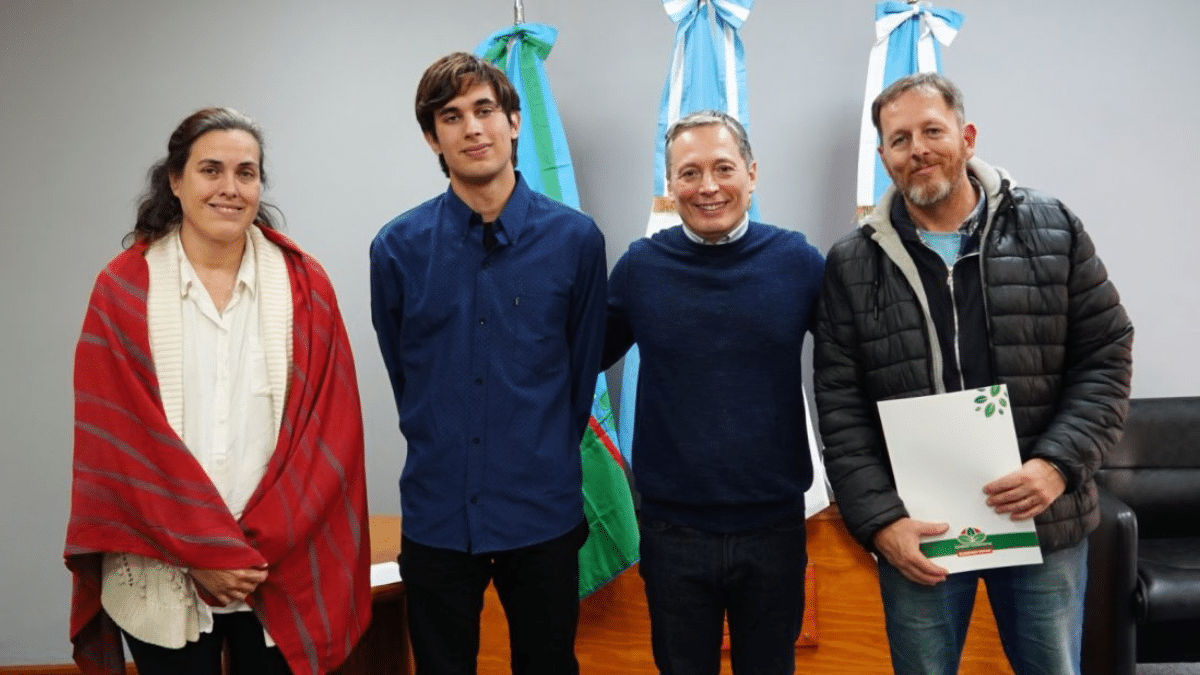 Monte Grande: Subsidio municipal para estudiante becado