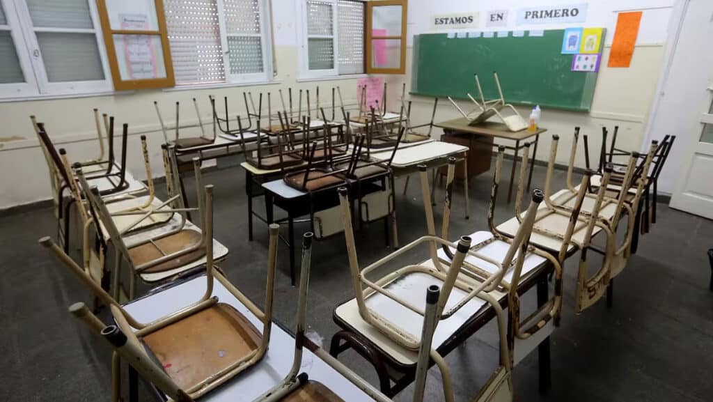 Paro docente nacional convocado por gremios disidentes