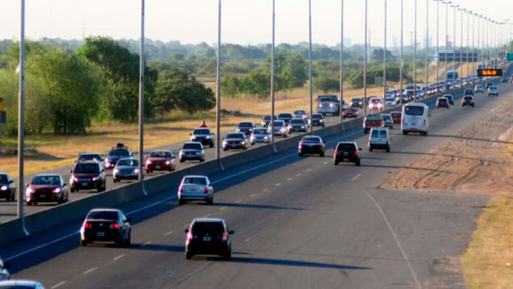 Privatizan rutas: Gobierno adjudica tramos viales por 20 años