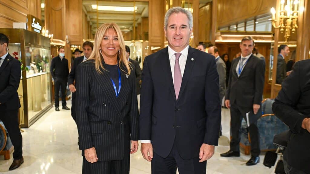 Quirno: Argentina piensa en crecer tras superar crisis