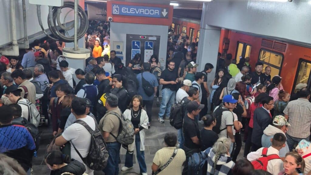 Retrasos en la Línea 2 del Metro de México