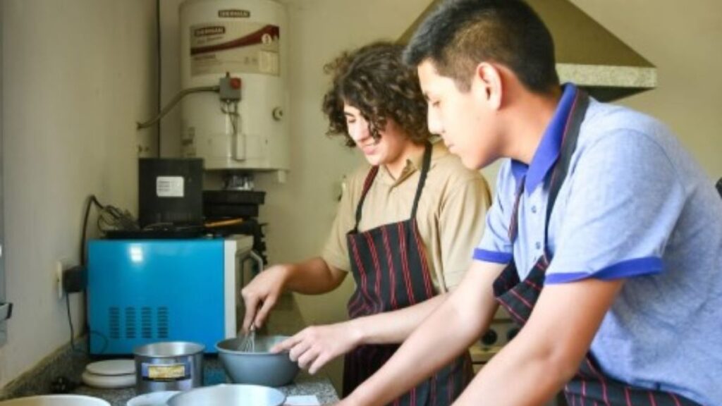 San Vicente: Talleres de gastronomía y avistaje de aves