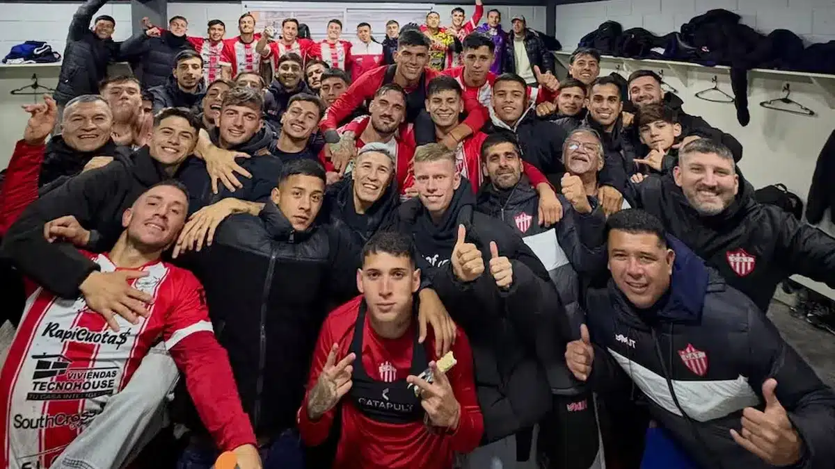 Talleres ganó por blooper viral de Villa San Carlos