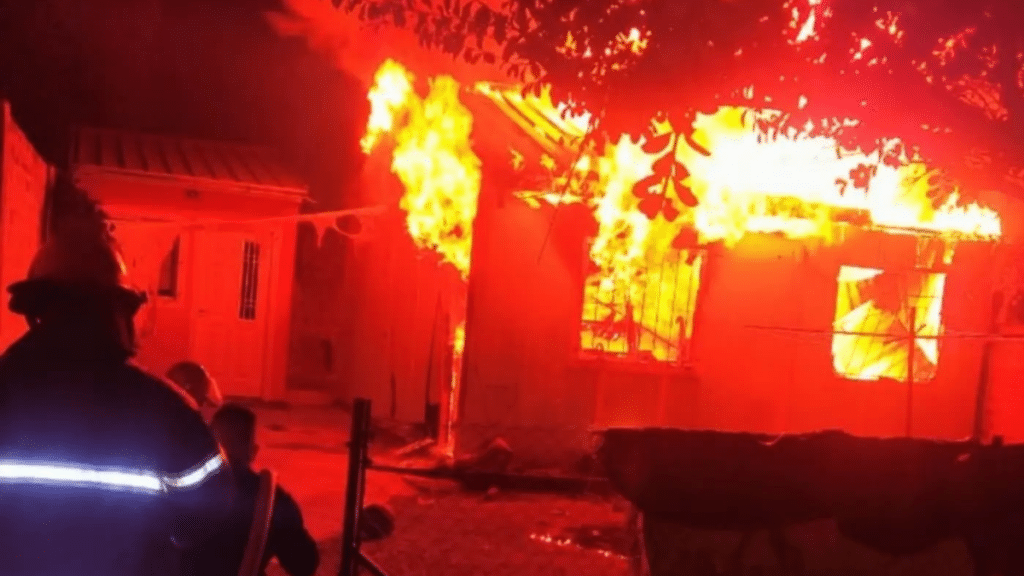 Tragedia en Ezeiza: mueren dos niños en incendio