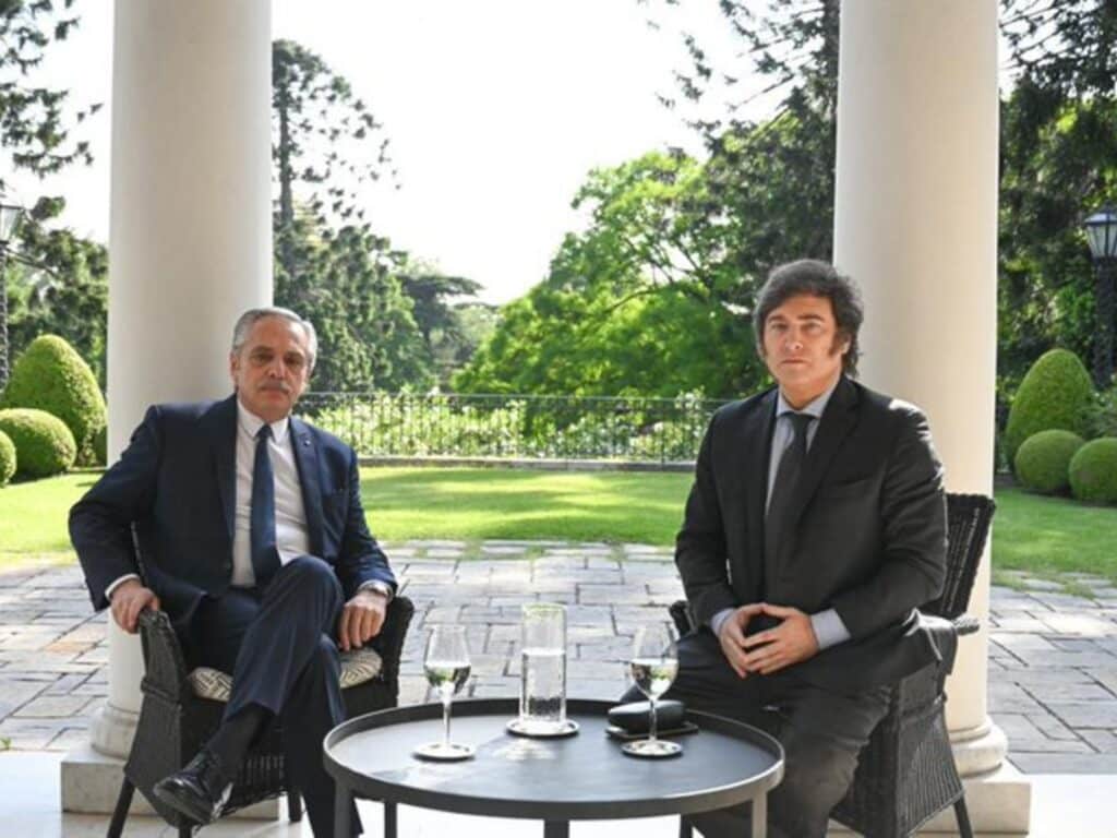 Alberto Fernández apuntó contra Milei y aseguró que la sociedad lo canceló