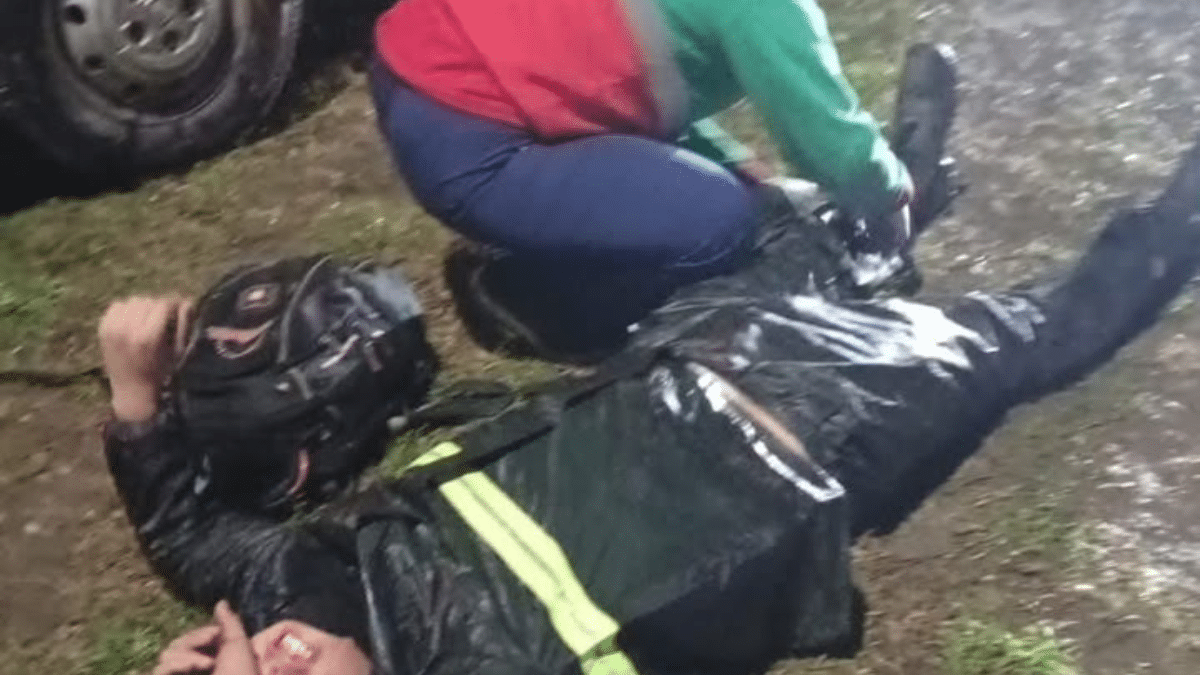 Atropellaron a un ciclista en San Vicente y el conductor se dio a la fuga