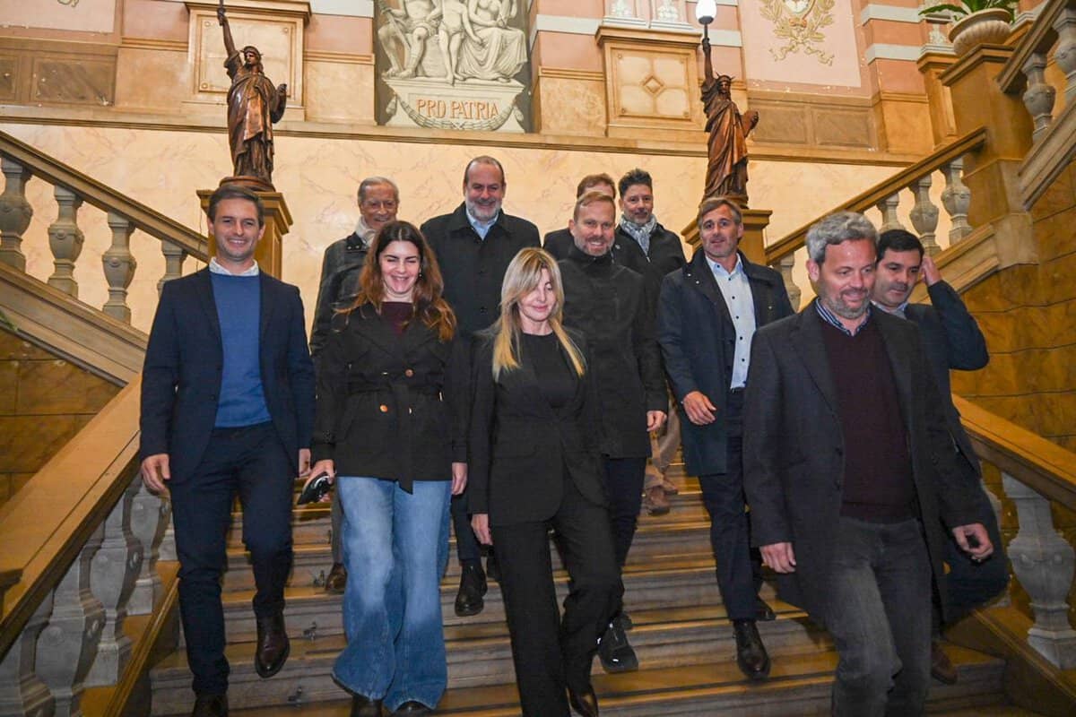 Nació la Liga de Intendentes y busca definir la sucesión de Kicillof