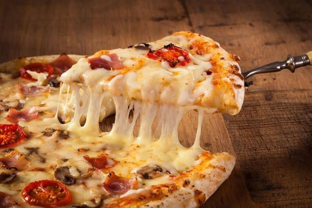 Pizza de Barrio en Tres de Febrero: descuentos y promociones en más de 15 locales