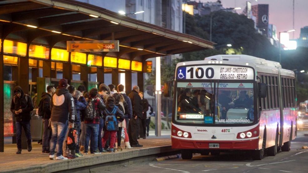 Tarifazo en el AMBA: aumentan colectivos y trenes desde el 1° de agosto
