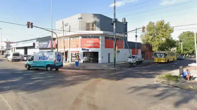 Un policía abatió a un delincuente en un intento de robo de moto en el conurbano