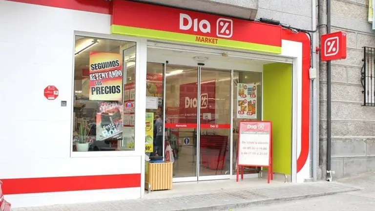 Una reconocida cadena de supermercados busca vender sus sucursales