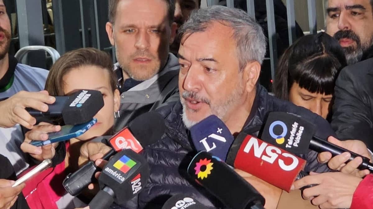 ATE reclama suma fija y negociaciones sin techo en paritarias