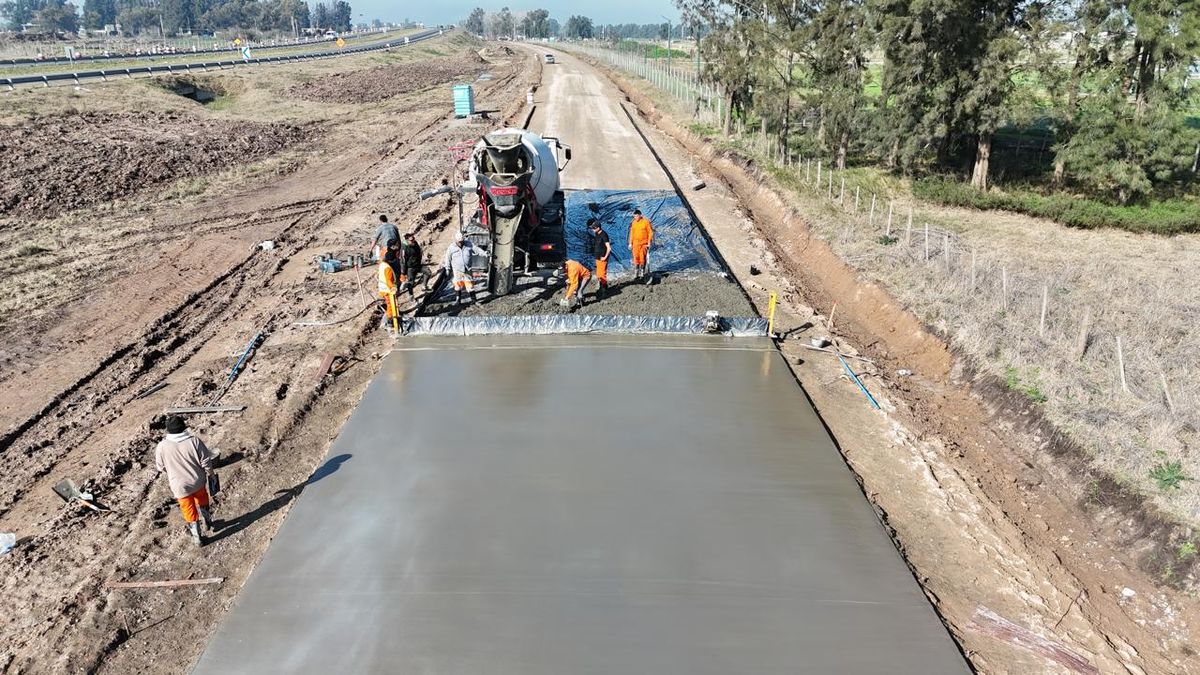 Avanza la bajada de la Autopista Presidente Perón hacia la Ruta 52 pagada por countries