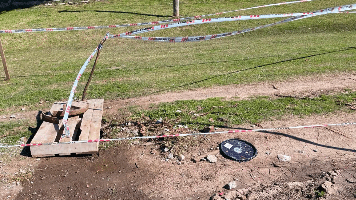 Canning: vecinos de tres barrios llevan cinco días con un desborde cloacal