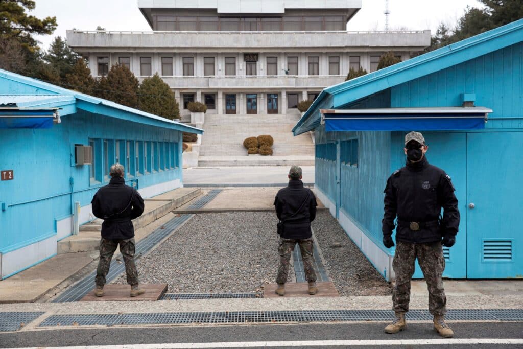 Corea del Sur realizó disparos de advertencia tras una incursión fronteriza