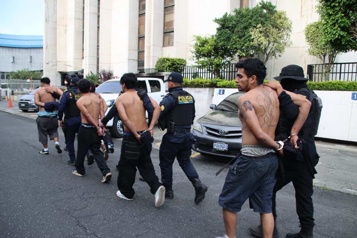 Desmantelan banda criminal en Guatemala con municiones del Ejército y droga