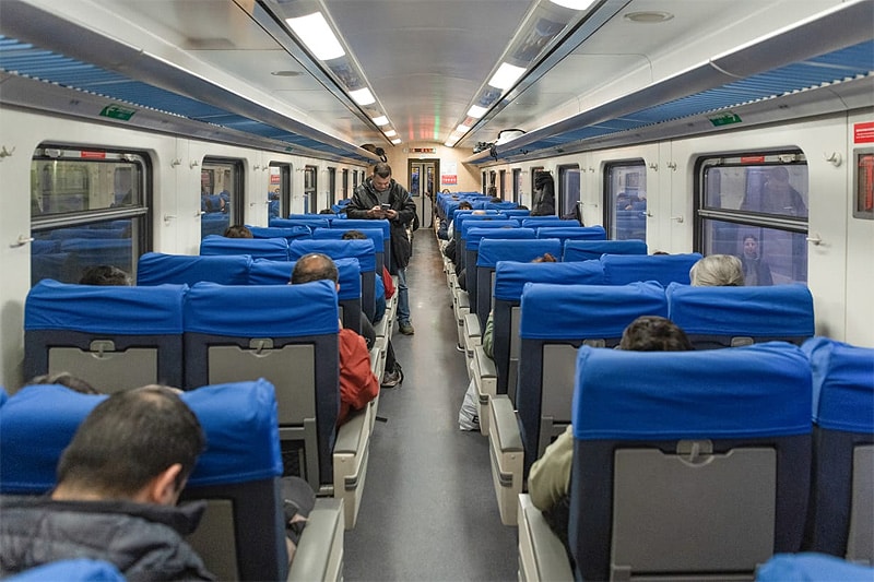 El tren diferencial Sarmiento suma frecuencias semanales