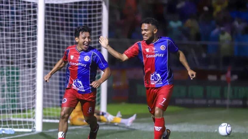 Equipos salvadoreños definen su futuro en la Copa Centroamericana