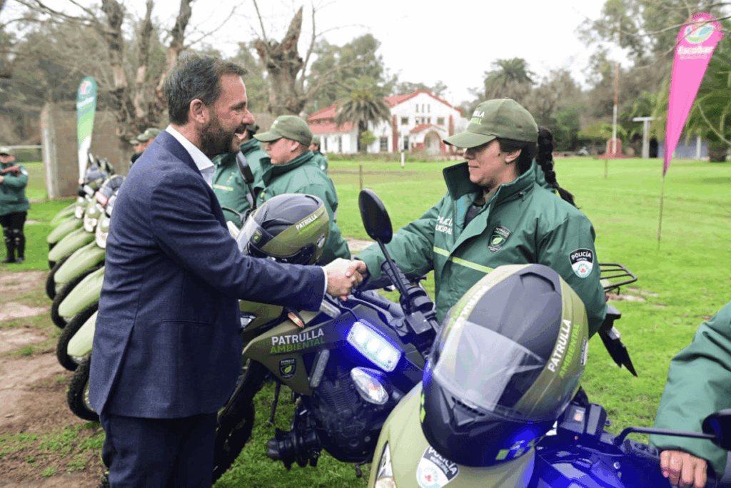 Escobar puso en marcha la Patrulla Ambiental