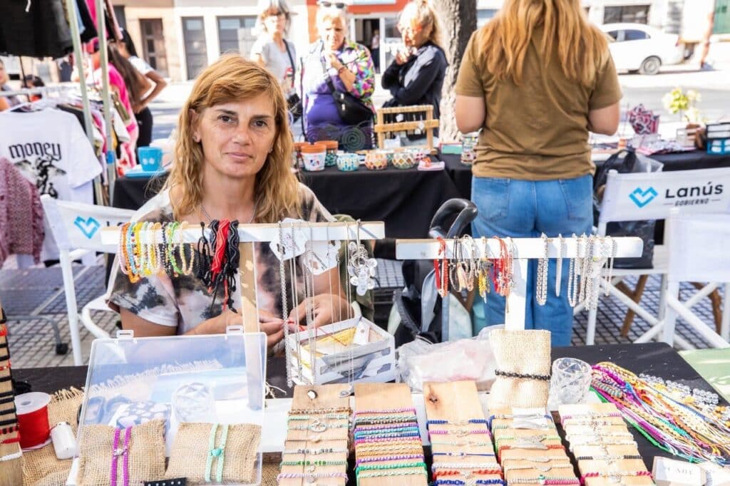 Feria de la Economía Social en la Plaza de Villa Obrera