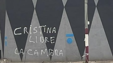 Julián Álvarez denunció hechos de vandalismo en Lanús