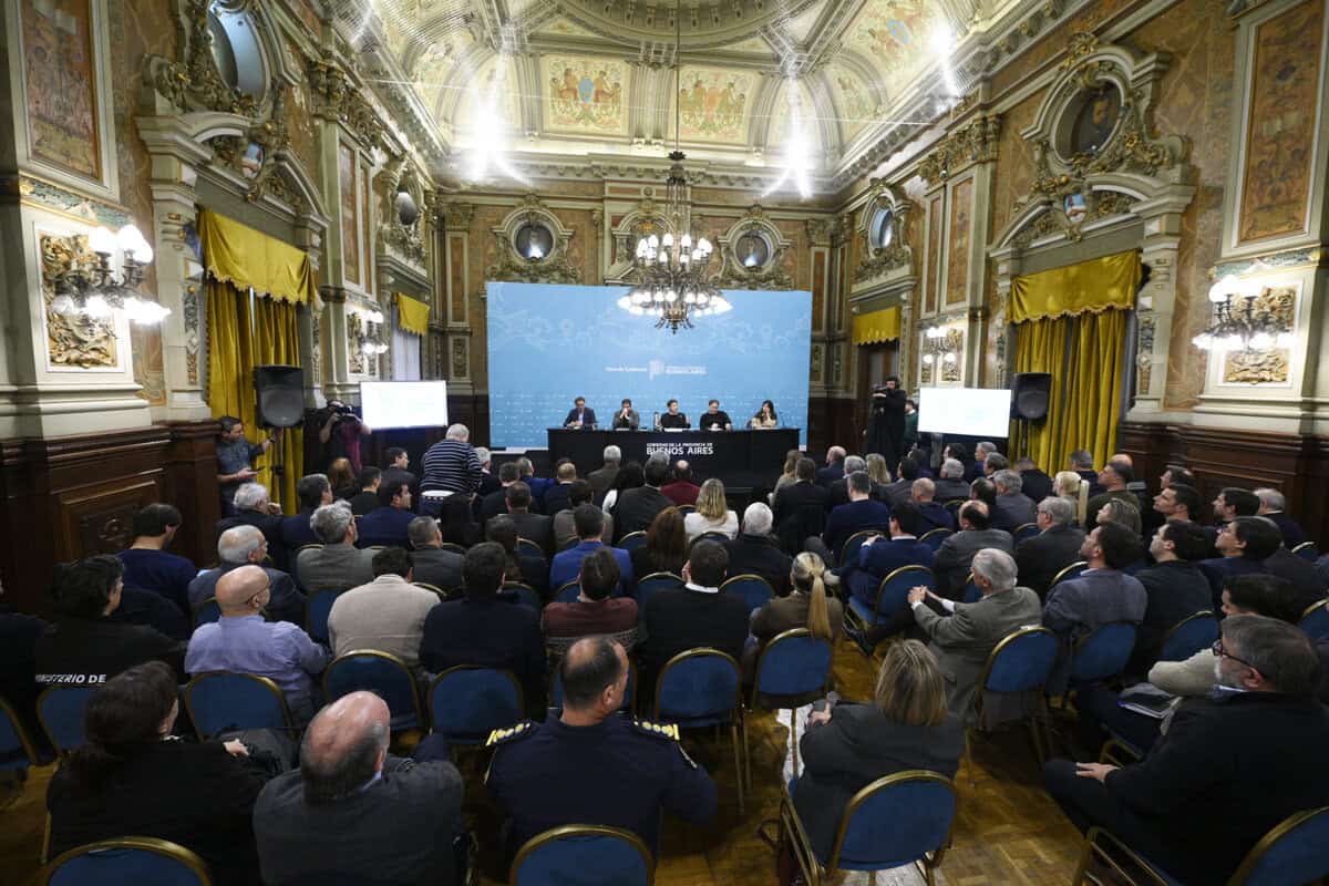 Kicillof presentó el plan provincial de mitigación ante el fenómeno del Súper Niño