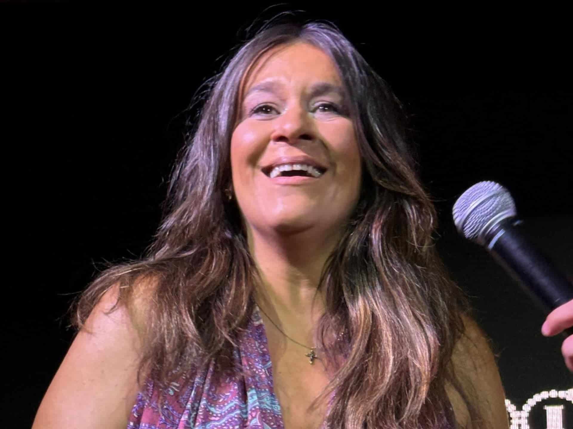 Laura Cuevas destapa secretos de Cantora y apunta contra Lola García
