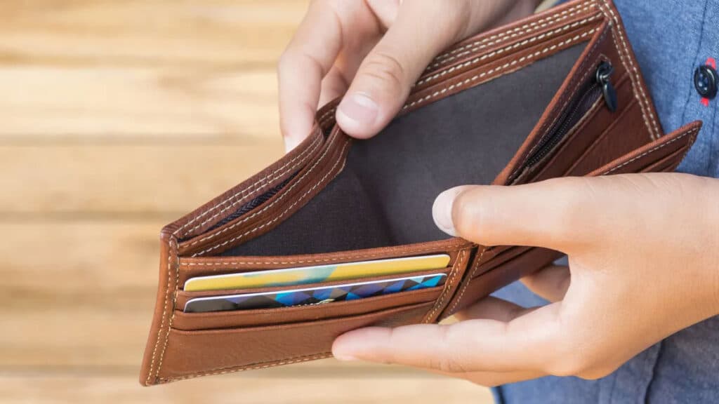 Más del 60% de los argentinos no llega a fin de mes