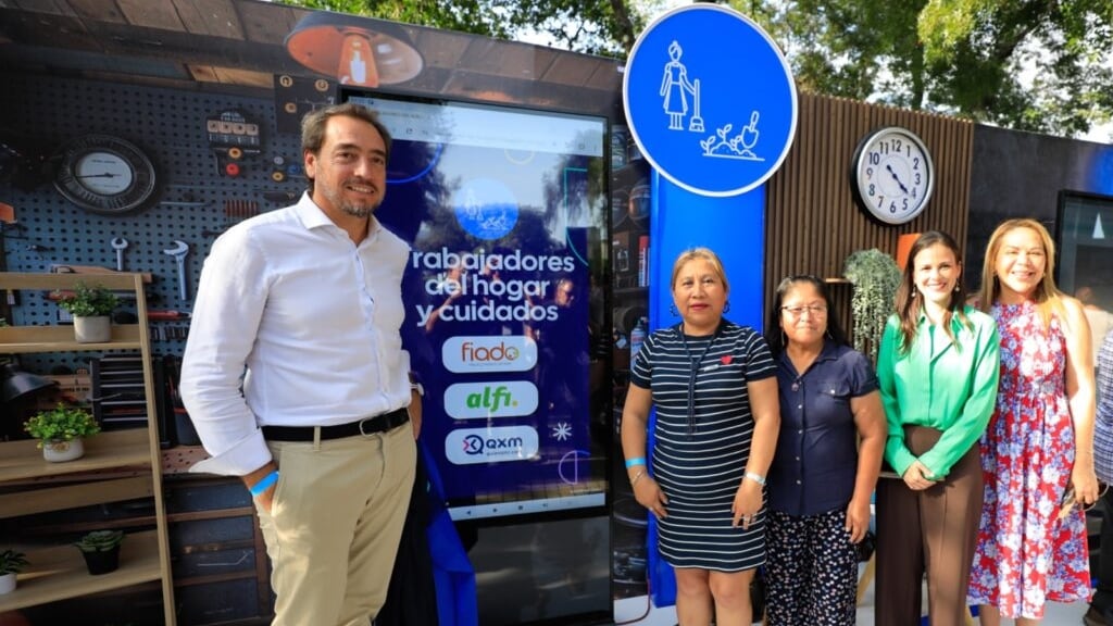 Programa internacional fortalece a 13.500 trabajadores independientes en El Salvador