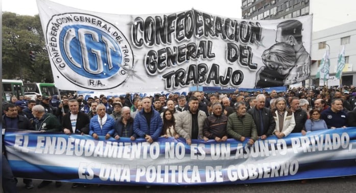 Reclamo sindical: la CGT y las CTA pidieron refinanciar deudas