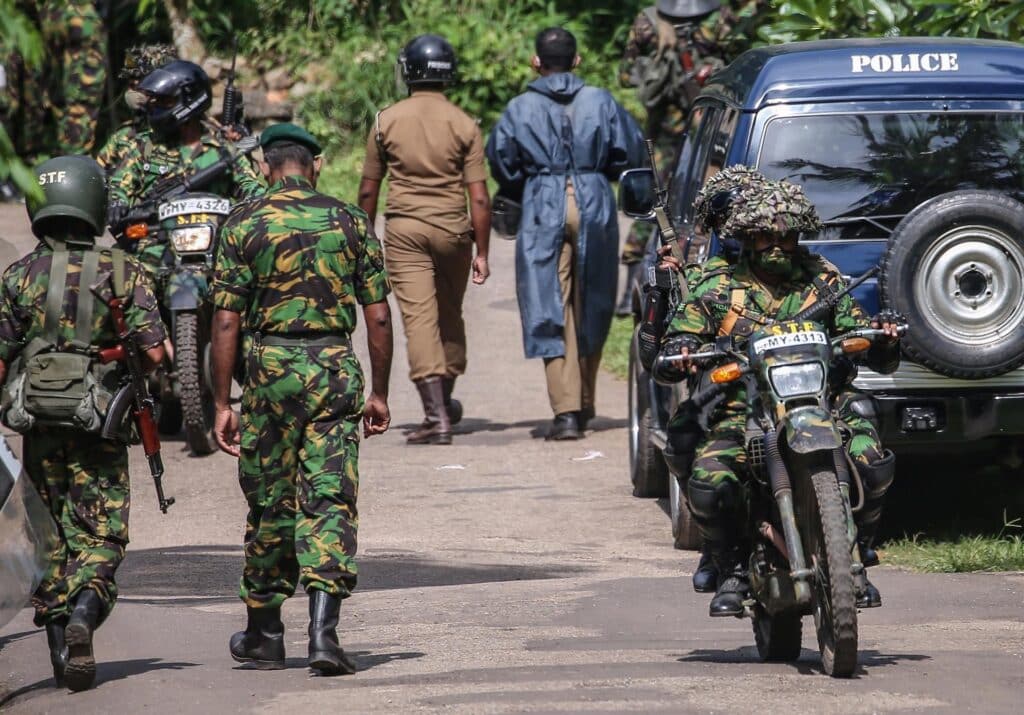 Sri Lanka: toque de queda por motín en cárcel de Mahara