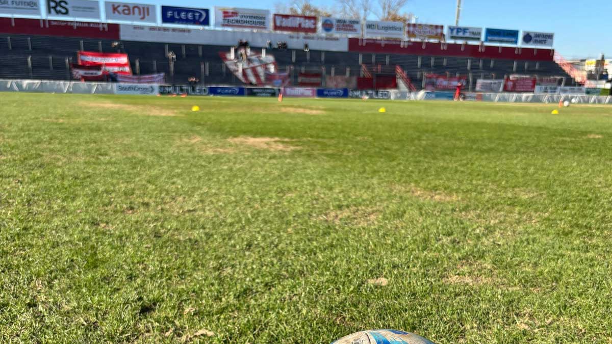 Talleres recibe a Ituzaingó en el Estadio Pablo Comelli
