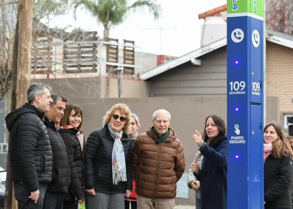 Vicente López ya instaló 204 Puntos Seguros para la asistencia vecinal