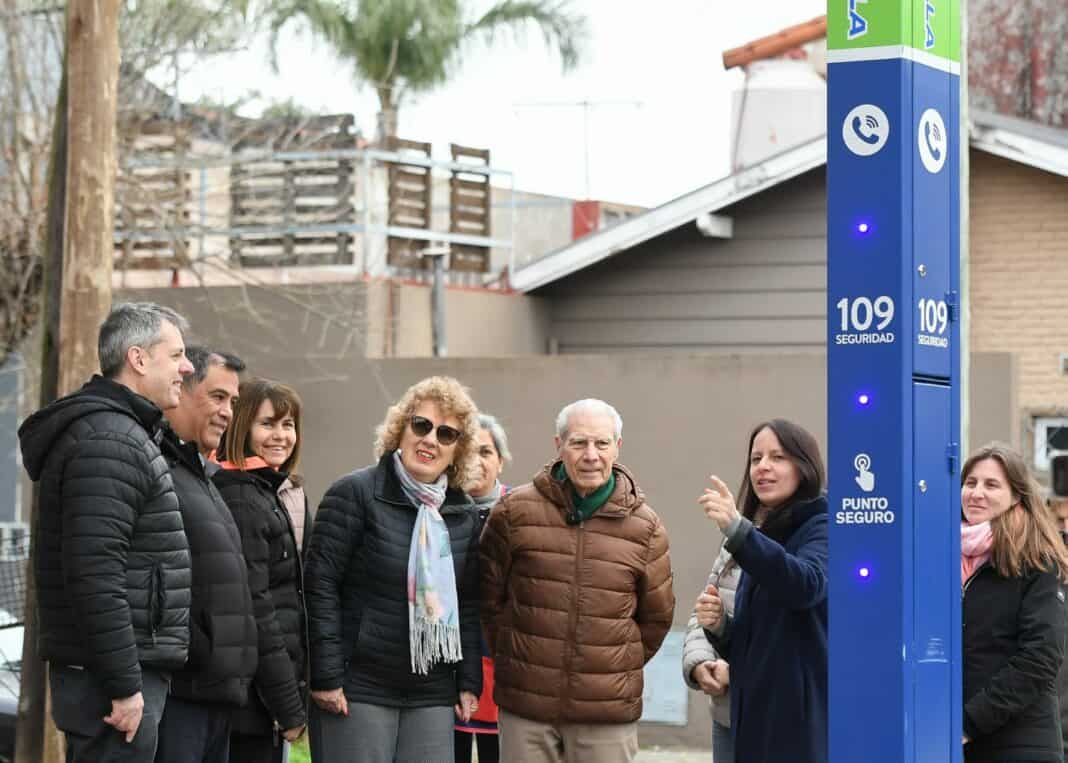 Vicente López ya instaló 204 Puntos Seguros para la asistencia vecinal