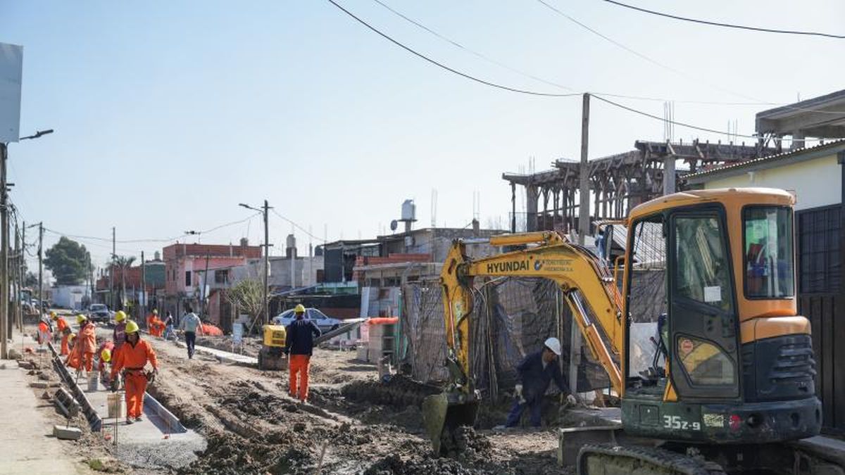 Villa Fiorito: avanzan con obras pluviales y viales en el barrio El Paredón