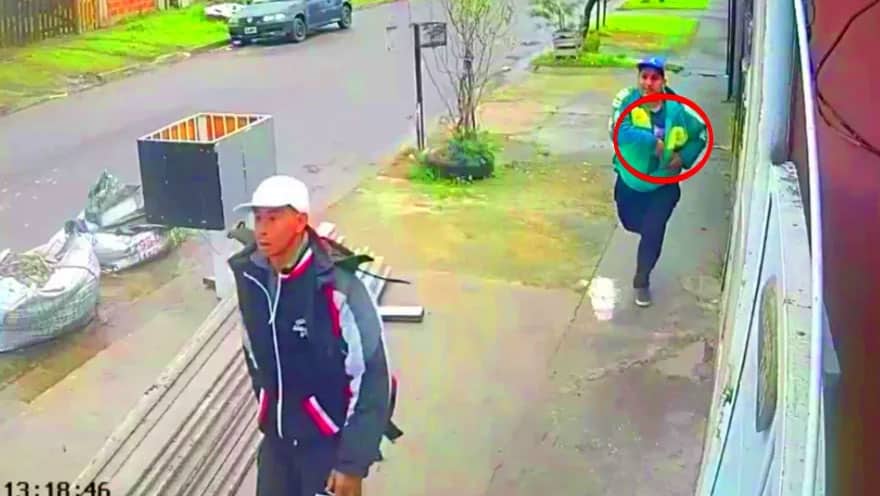 Violento robo de auto en Esteban Echeverría
