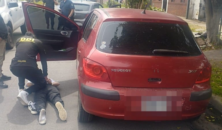 Atraparon a un delincuente tras una violenta entradera en Luis Guillón