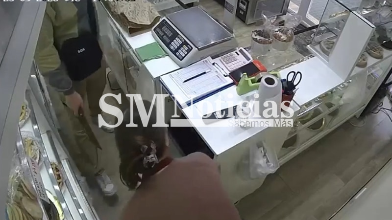 Buscan a ladrón que roba en comercios de Santos Lugares